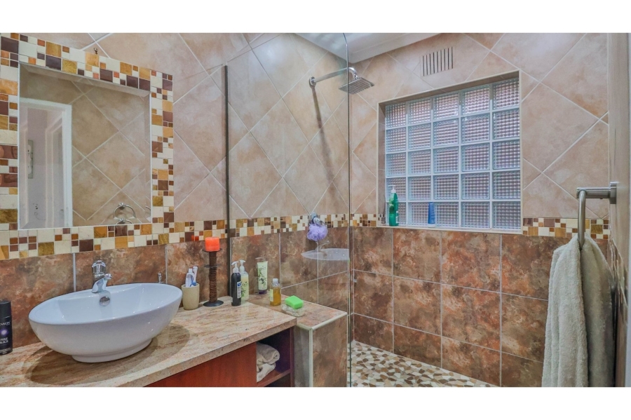 3 Bedroom Property for Sale in Tygerdal Western Cape